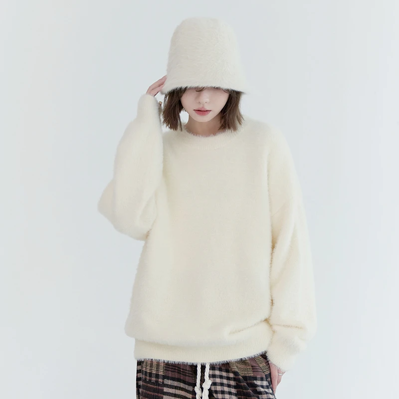 万有引力博物馆 软糯毛绒上衣女秋冬慵懒风宽松毛衣针织衫