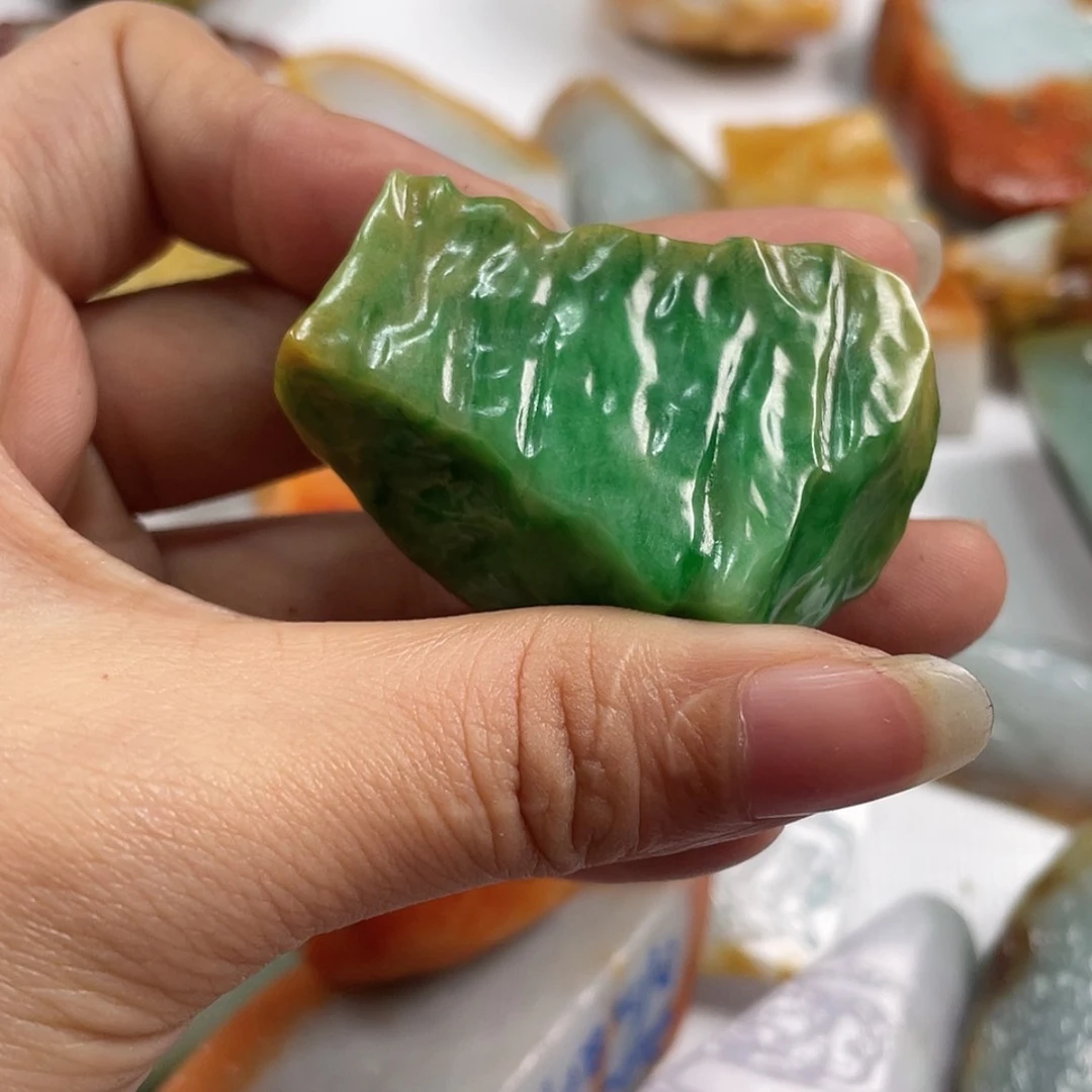 【闪购商品】定制翡翠未镶嵌华*溜