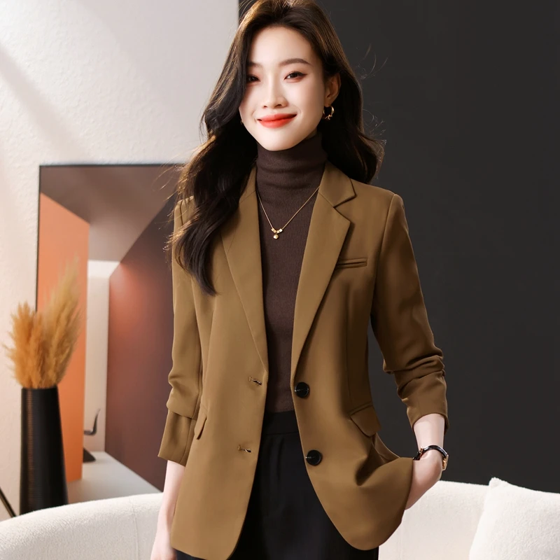 2025春秋新品韩版修身短款咖色西装外套女韩版小个子时尚休闲西服
