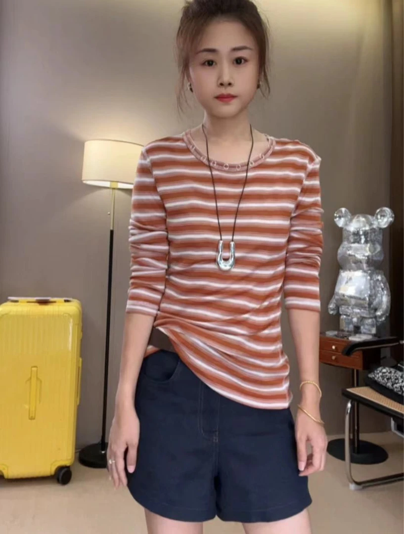 “原野条纹”钉扣领条纹显瘦修身长袖T恤3815