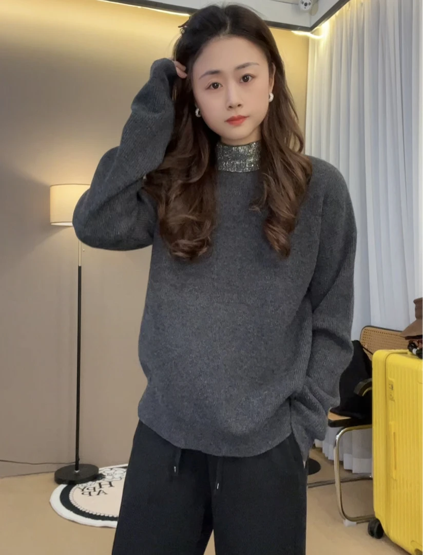 “自带项链”新款烫钻领半高领毛衣针织衫A379