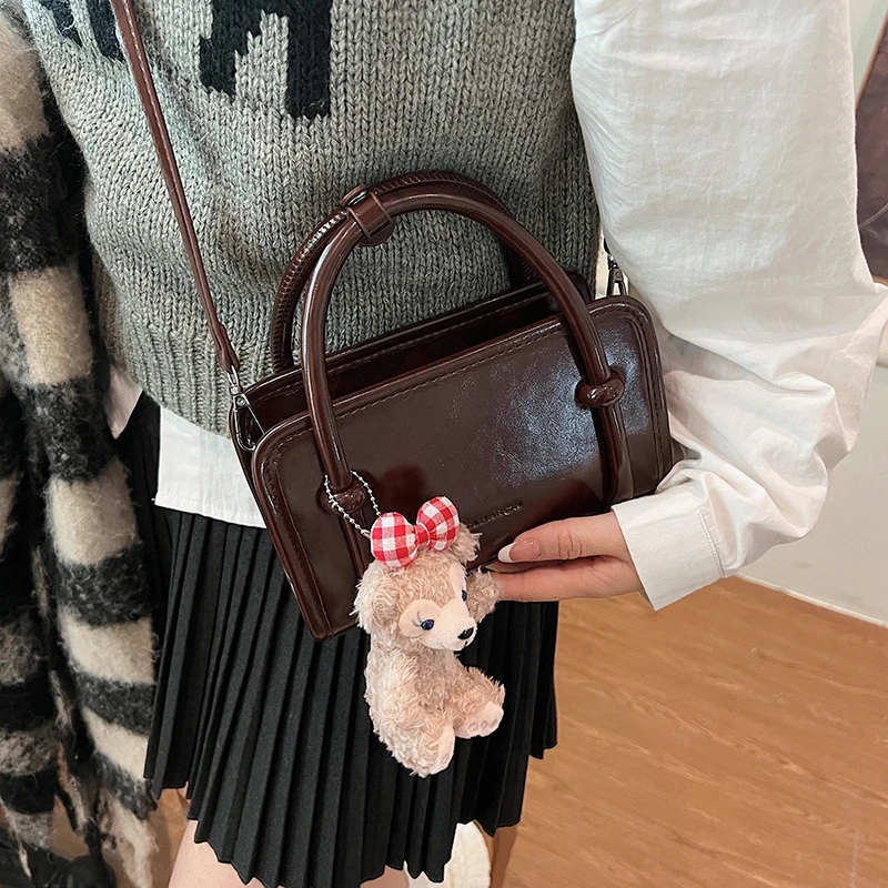 高级感复古小包包女2024新款秋冬季百搭斜挎包时尚超火手提小方包