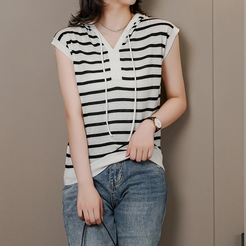 法式复古条纹V领连帽无袖针织衫时尚百搭显瘦针织上衣9128