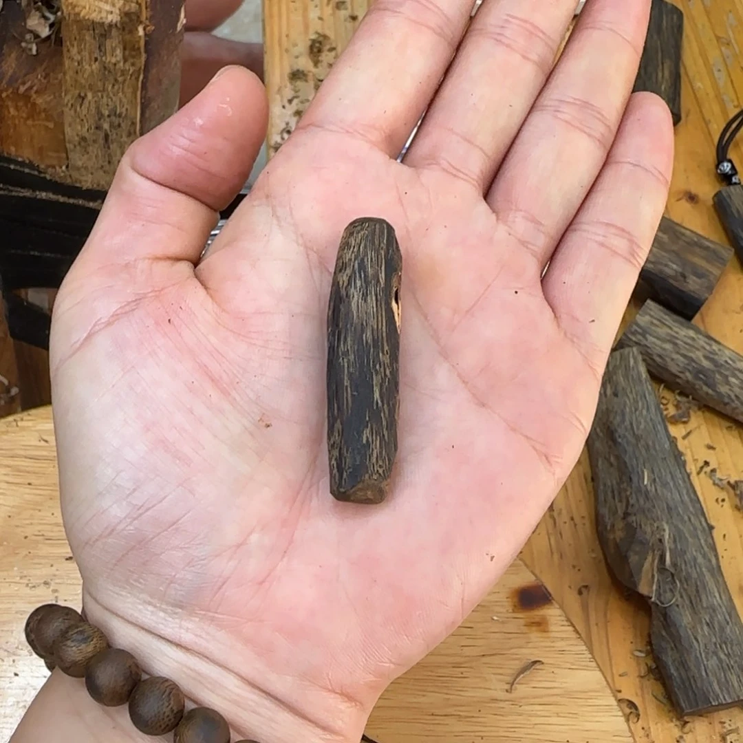 沉香福利树心油虫漏香