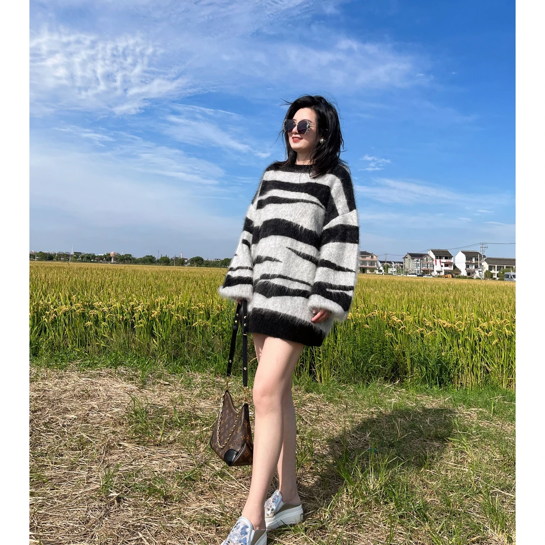 EarlGrey/东冀075斑马条纹百搭圆领拉毛套衫甜美宽松时尚保暖