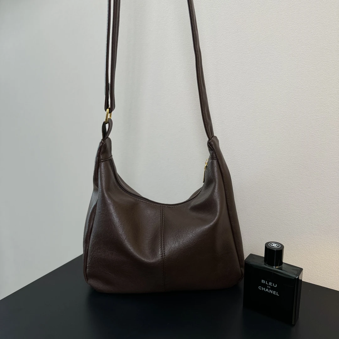 韩版松弛感慵懒风大容量单肩托特包2024秋冬新款简约百搭休闲女包