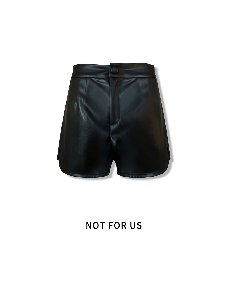 NOT FOR US【吴千语同款】黑色皮短裤