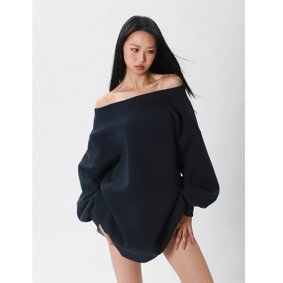 赵露思同款2025春秋新款斜肩上衣女松弛感性感甜辣复古百搭卫衣