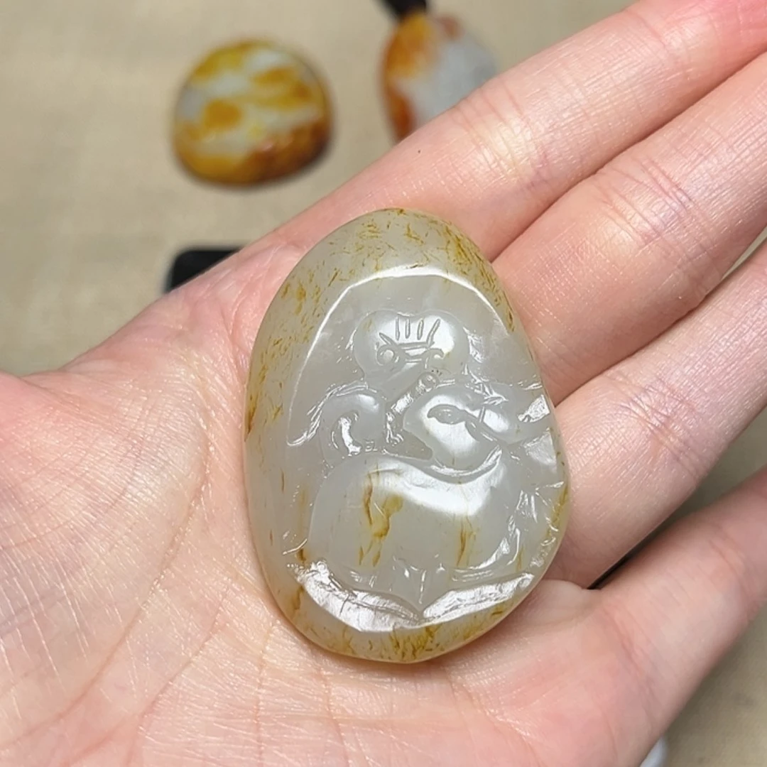 【闪购商品】和田玉（糖玉）颈饰未镶嵌