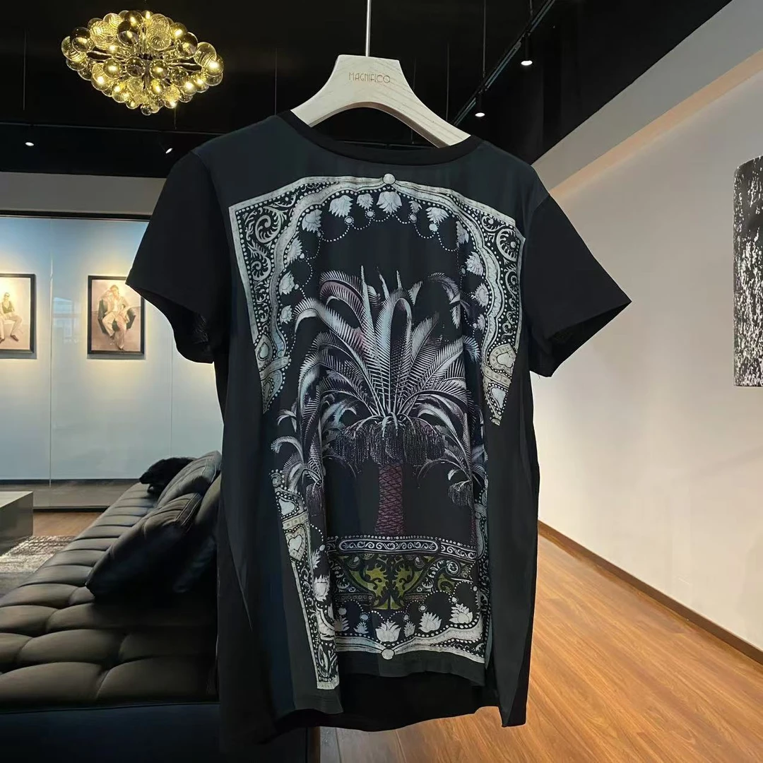 MNFK  新款短袖 TX0054