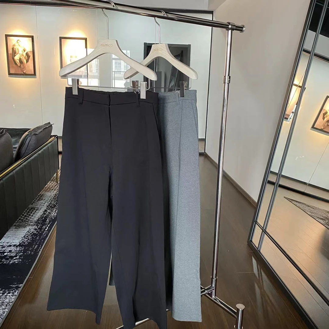 MNFK 2025新款裤子 K0438