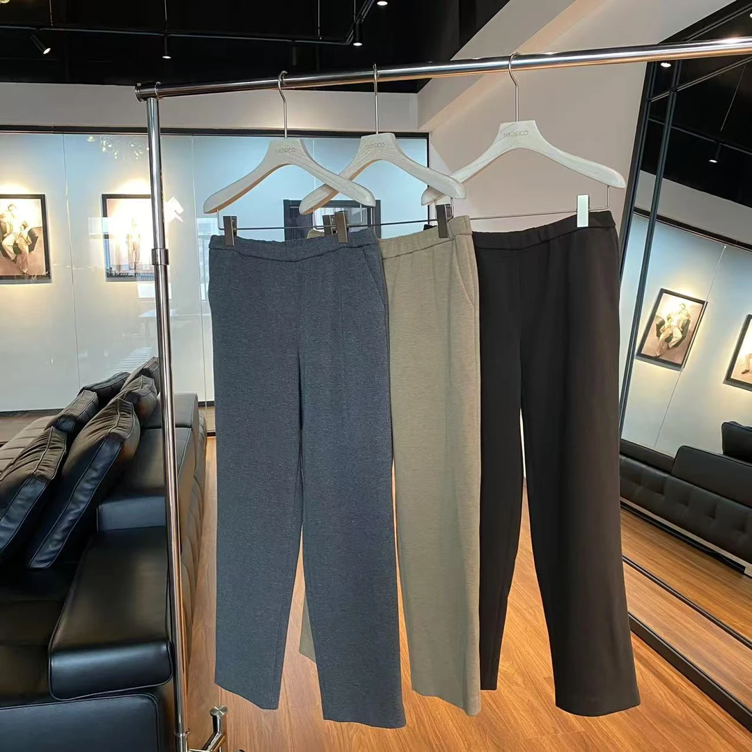 MNFK 2025款三色裤子 K0567