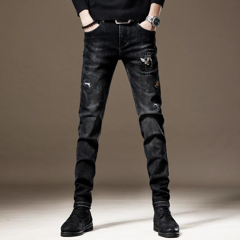 高端欧洲站刺绣印花牛仔裤男秋冬新款修身小脚弹力潮牌休闲裤子男