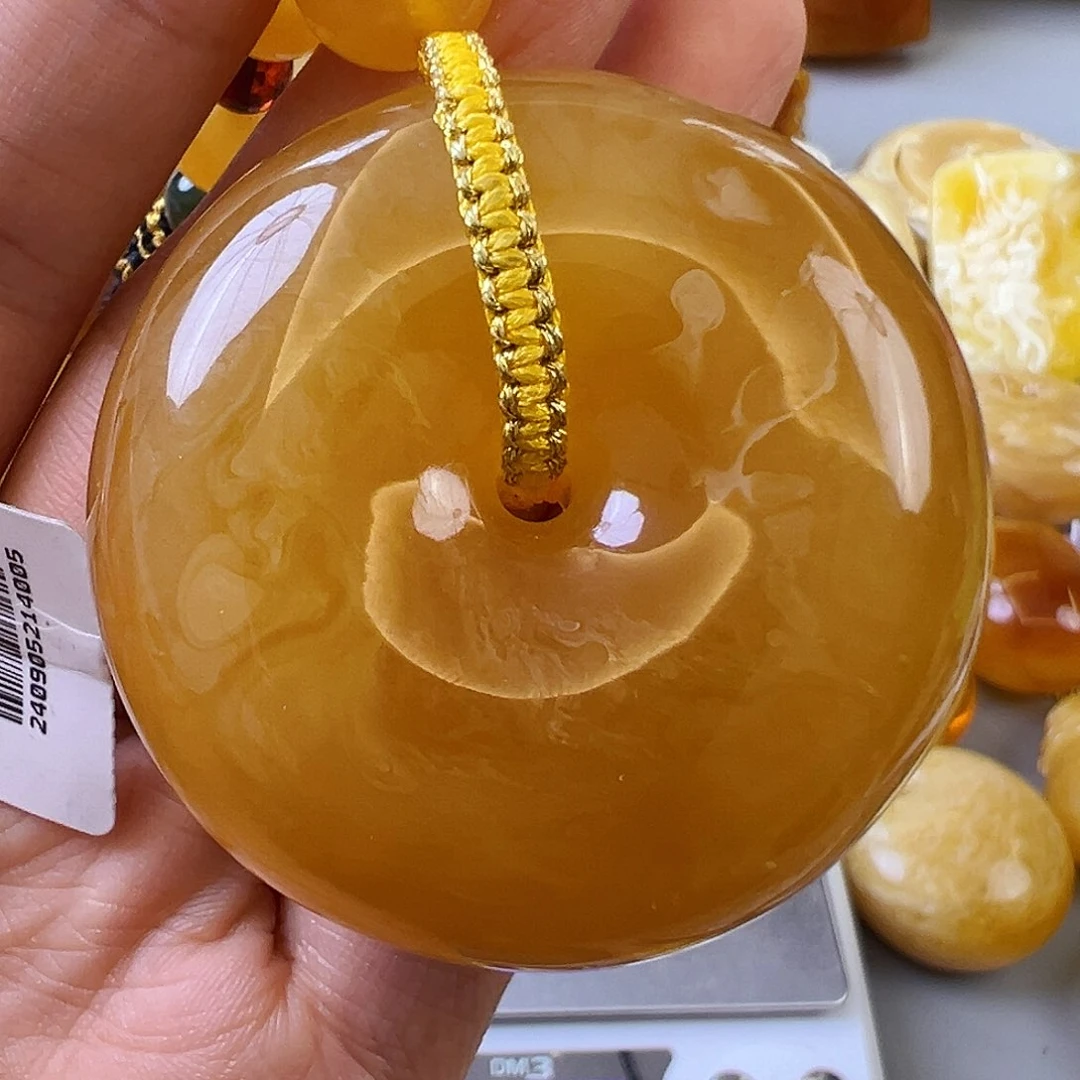 蜜蜡颈饰未镶嵌mi la