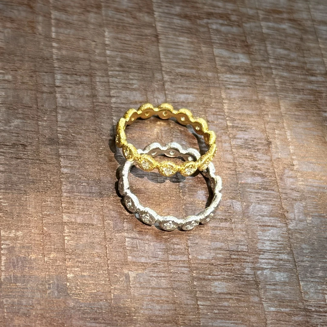 925银锆石戒指 【DING Design】意大利缎面拉丝圆型排钻戒指DD 9064