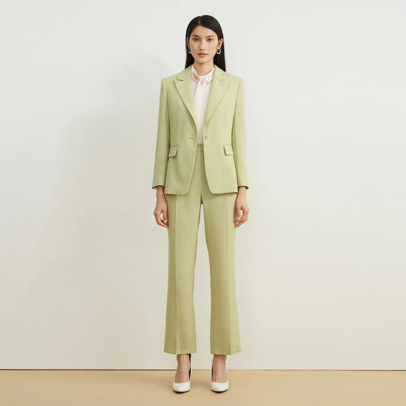 EITIE爱特爱绿色女装春秋时显瘦休闲职业优雅女士西装西服6703404