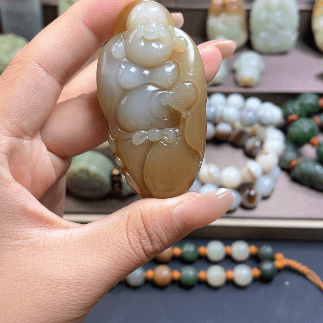 和田玉颈饰未镶嵌