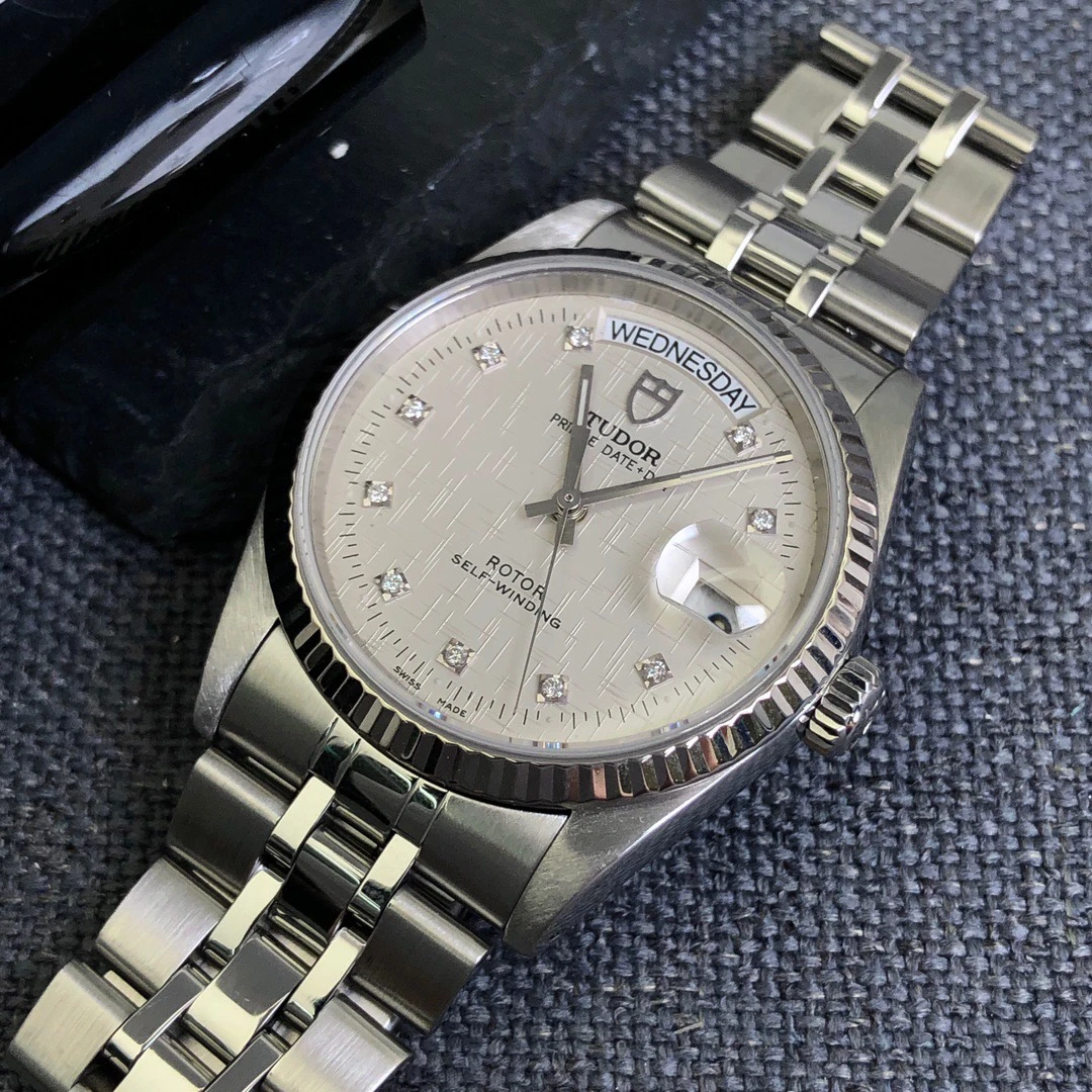 99新 TUDOR/帝舵 奢侈品/王子M76214银盘36mm原钻单表