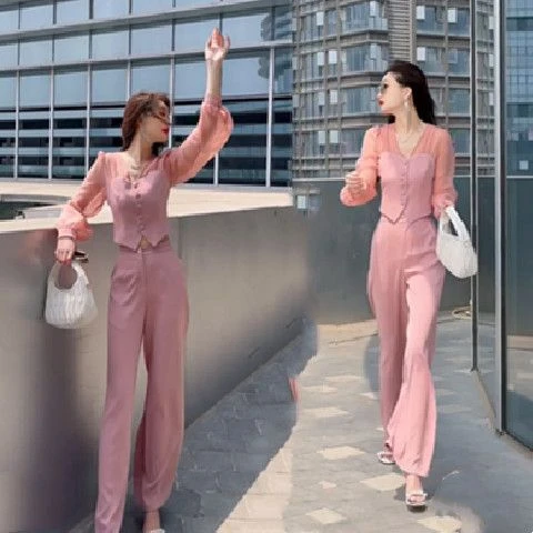 2024年时尚套装女春季新款气质拼接显瘦短上衣阔腿裤两件套