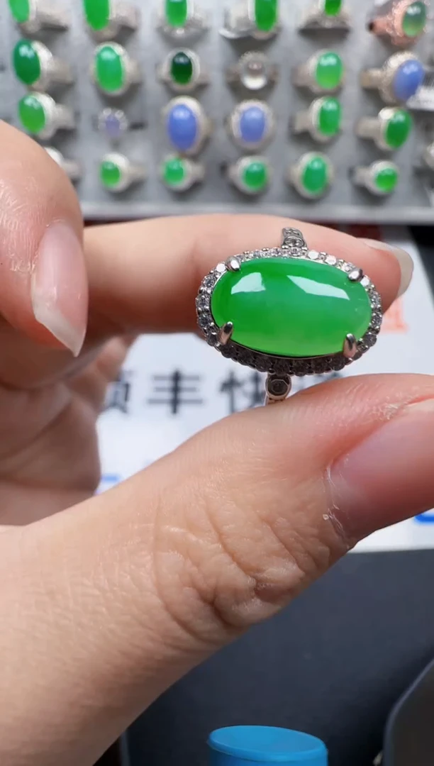 【闪购商品】翡翠戒指银S925镶嵌0554