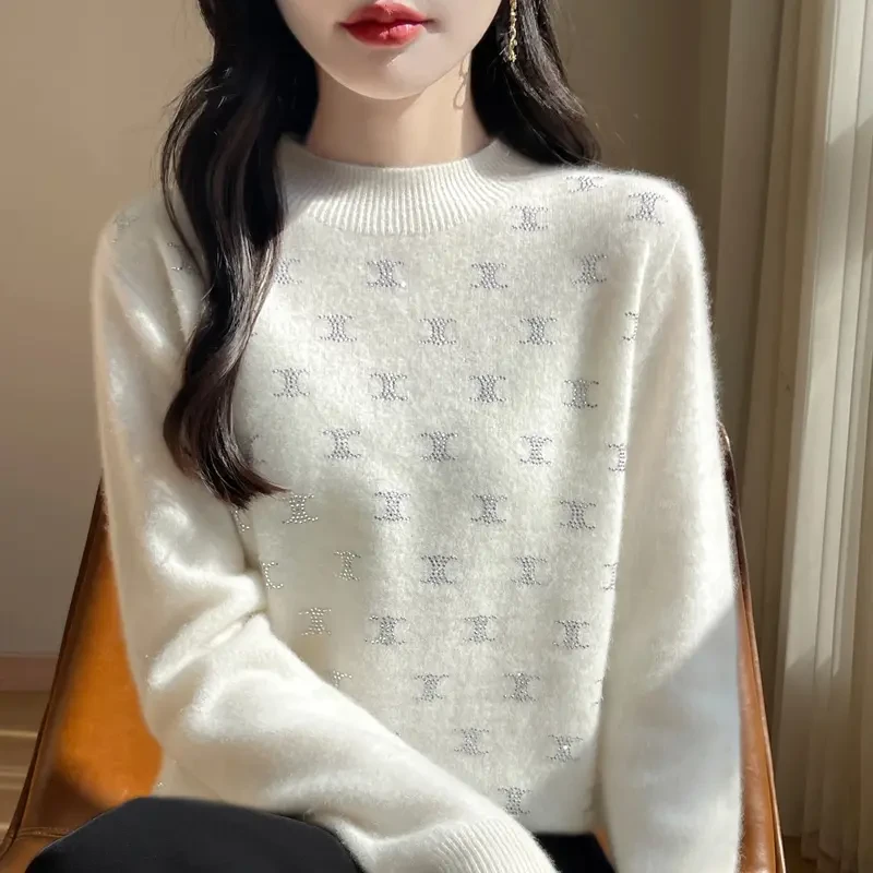 双C烫钻羊衫半高领减龄高级显瘦时尚套头女