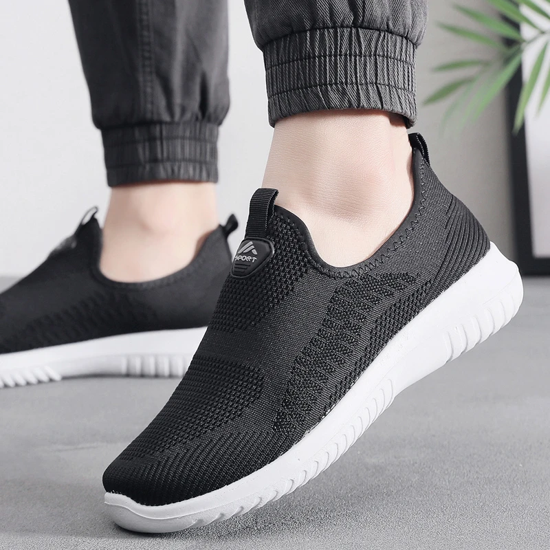 春季老北京布鞋男鞋中老年人健步鞋软底透气平底一脚蹬运动休闲鞋