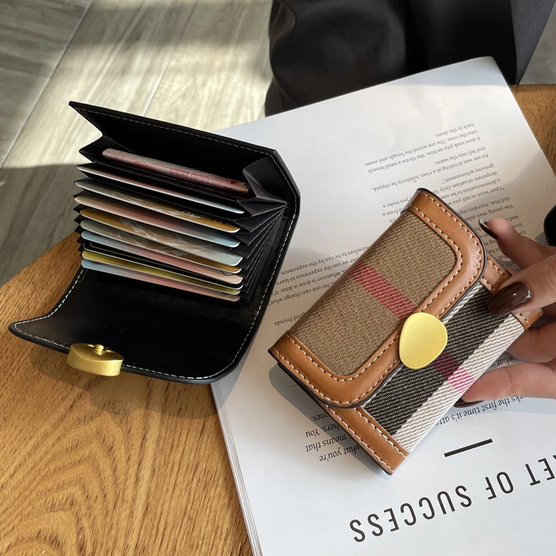 卡包女小巧精致高档超薄款2025新款爆款ins风多卡位网红小众设计