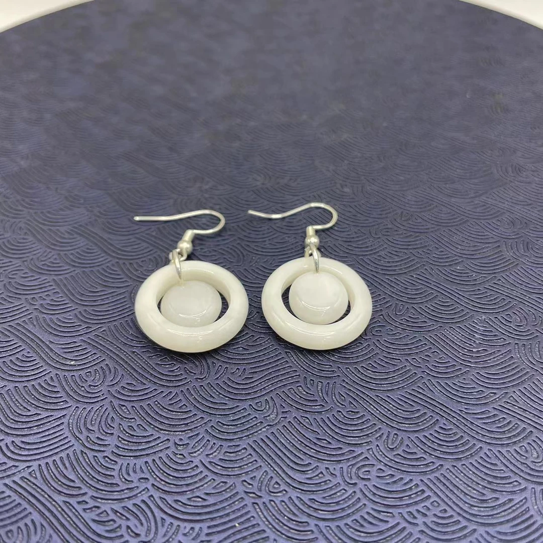 9号 J15瑰宝白色平安扣耳坠