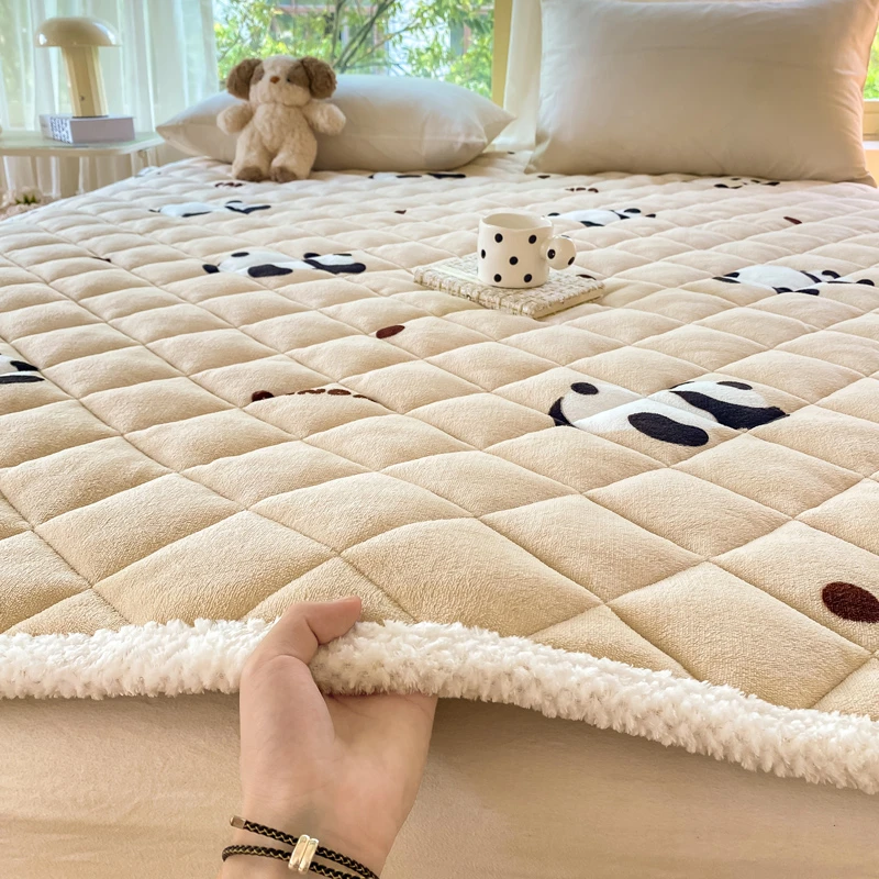 【床垫】牛奶绒防滑床垫小清新加厚床褥保暖宽包边可机洗床护垫床褥