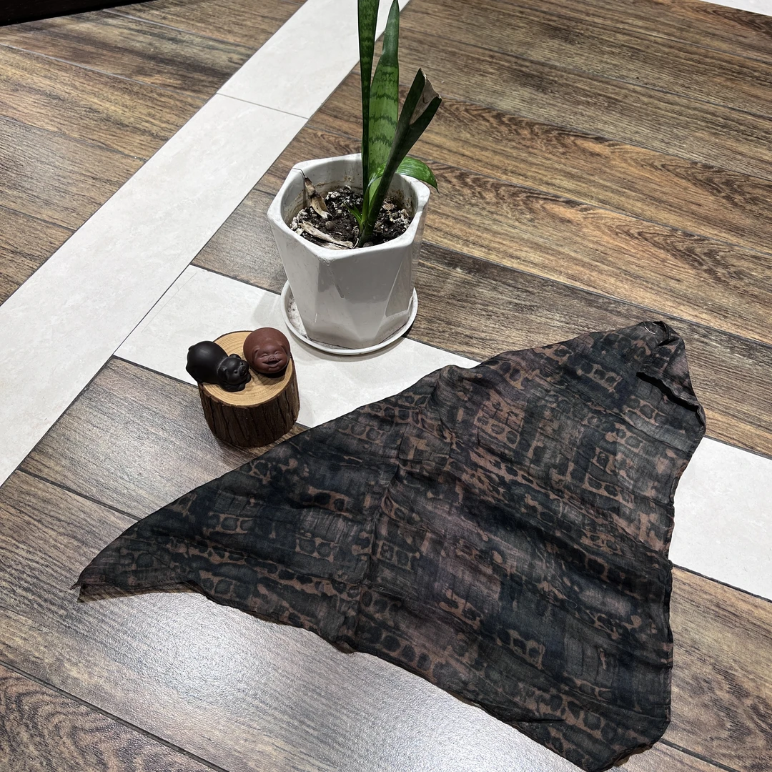 2025原创复古 四季百搭文艺舒适亲肤简约大气几何印花苎麻方巾