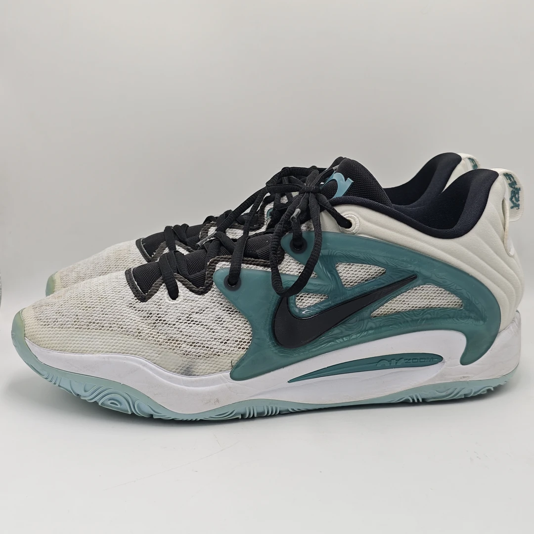 KD15 绿白/45码/90新/公价1299/无盒篮球鞋