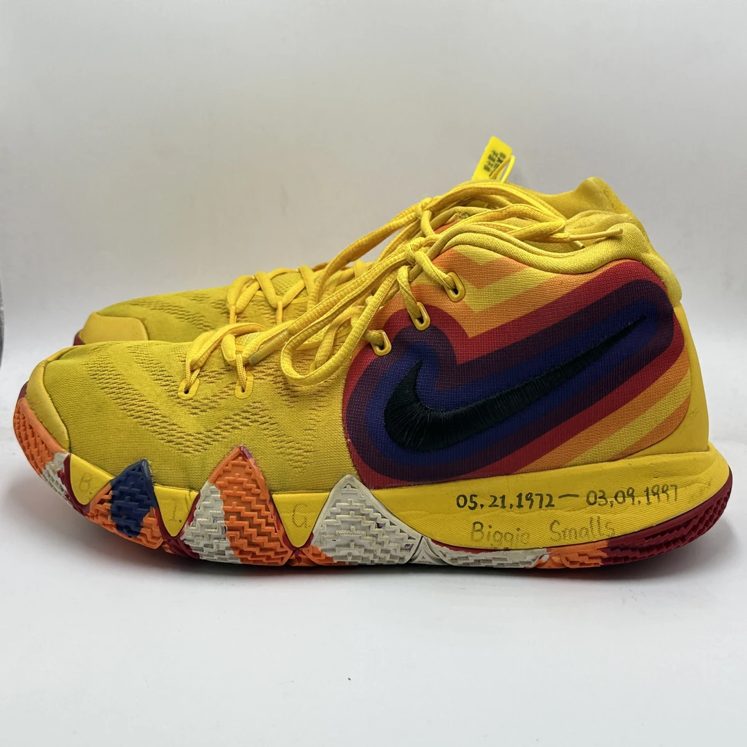 欧文4 日落大道/44.5码/90新/公家3000+/无盒篮球鞋 成色不错好价