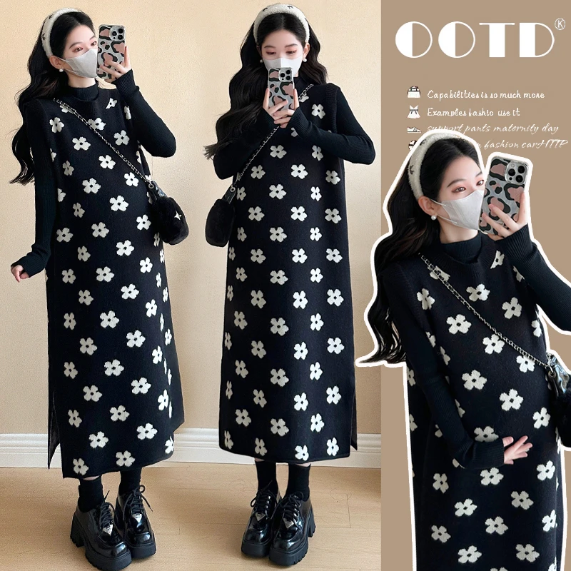 2025秋冬新款网红同款时尚花朵加厚背心+打底毛衣两件套