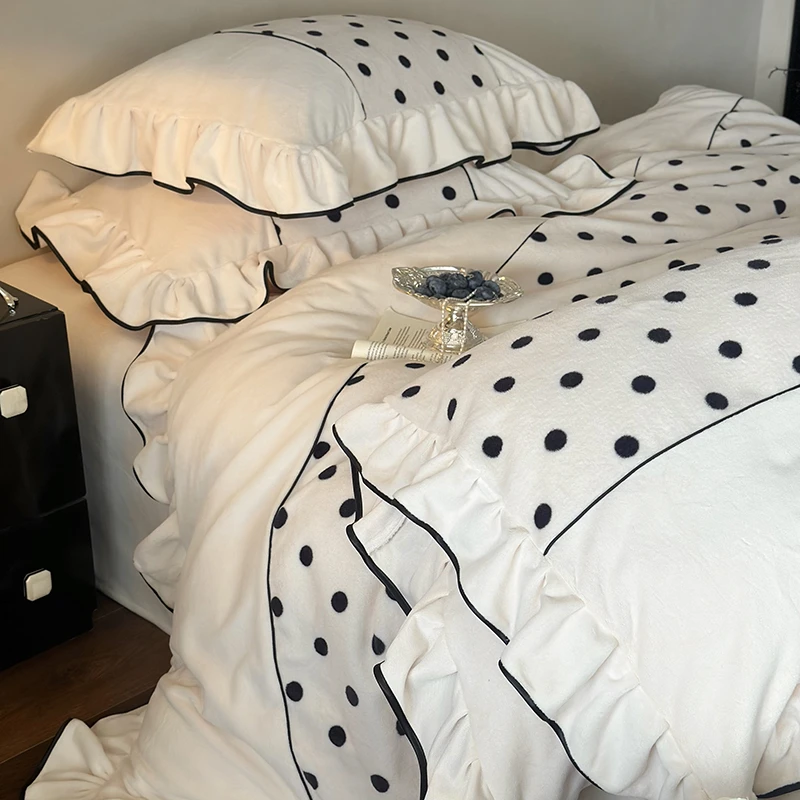 水星高端系列家纺家纺少女感轻奢双面牛奶绒四件套秋冬珊瑚绒花边