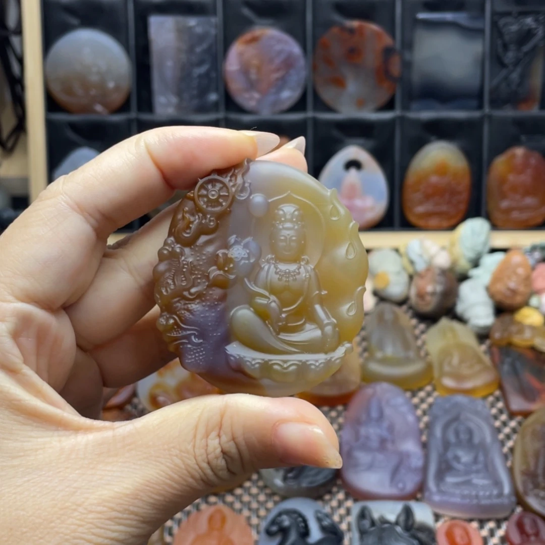 【闪购商品】玛瑙/玉髓颈饰未镶嵌第*章