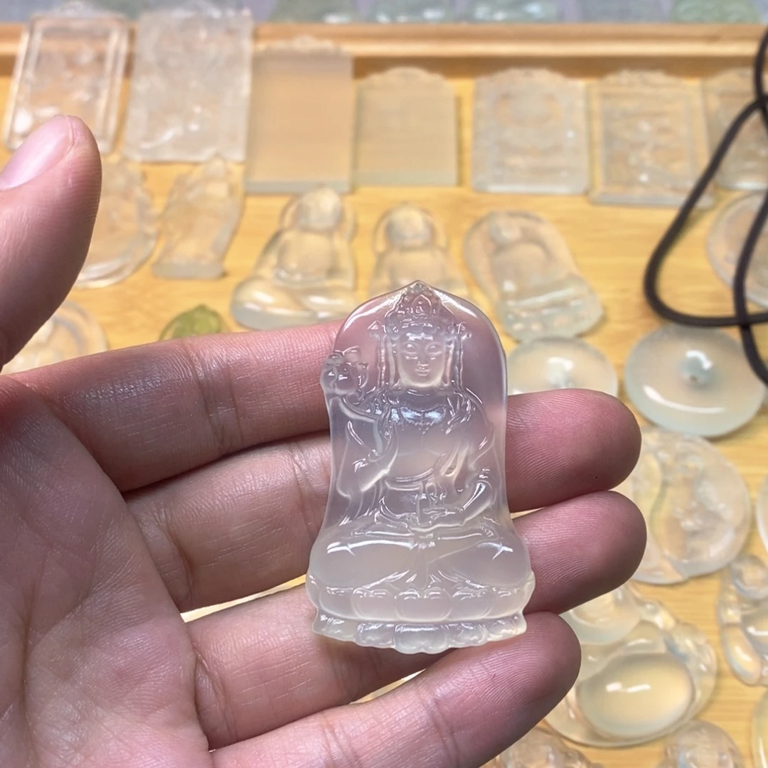 岫玉吊坠(不含链)未镶嵌