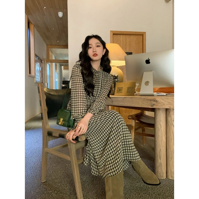 【3折断码 闭店福利】复古格子连衣裙设计感小众冬内搭收腰显高显瘦