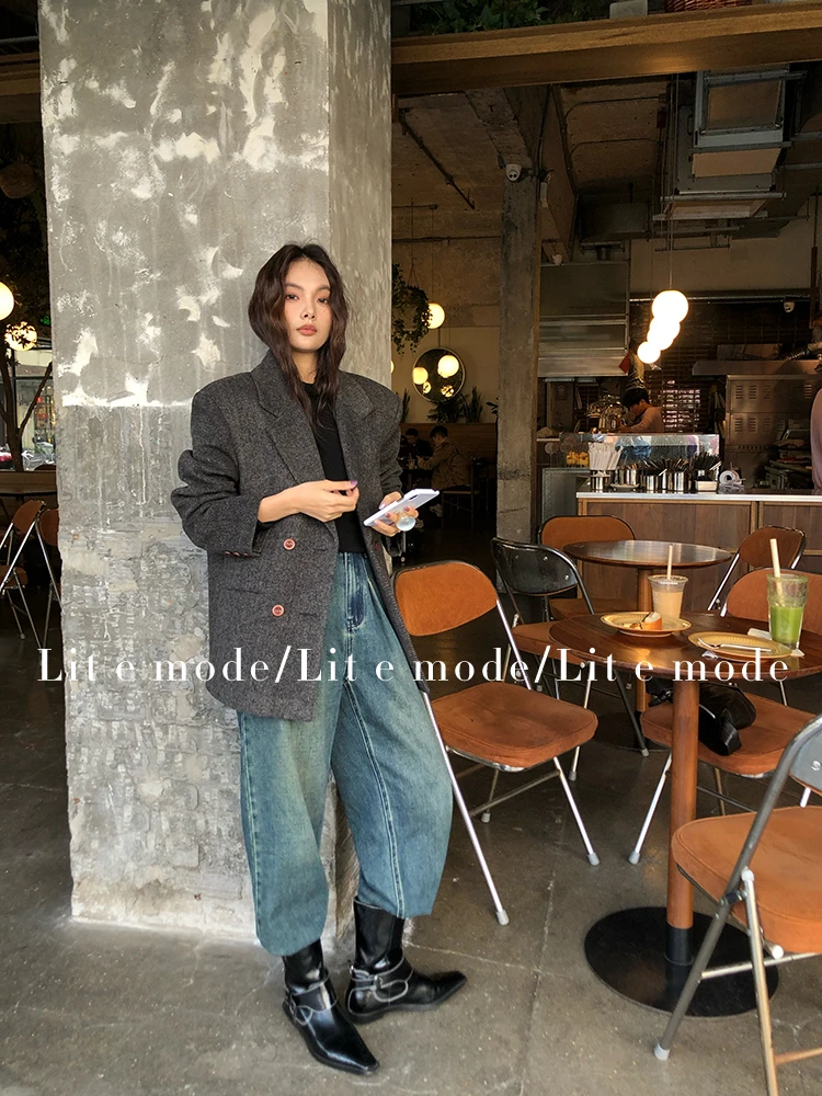 任小艺【11.21新品】塑腿神裤蓝色渐变宽版直筒休闲牛仔裤冬