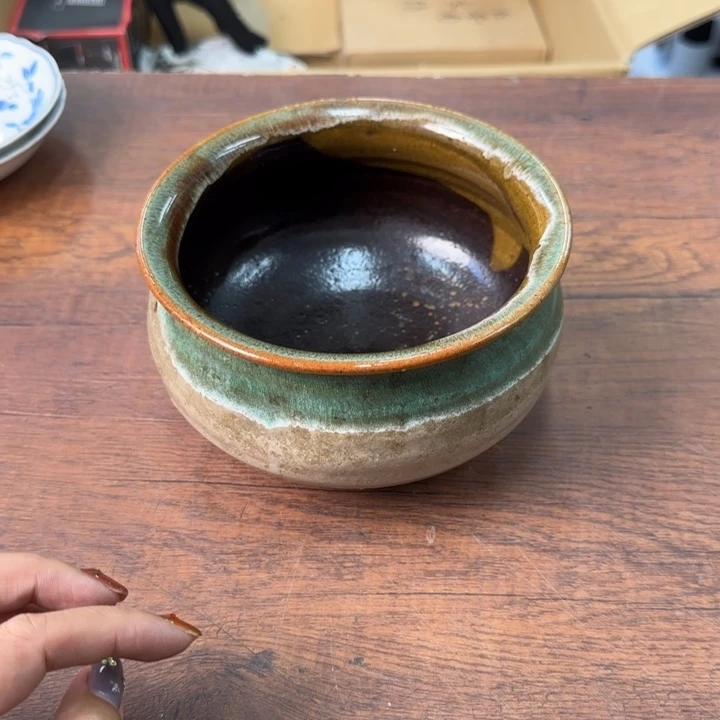 M****.一个陶瓷物件哈哈哈哈