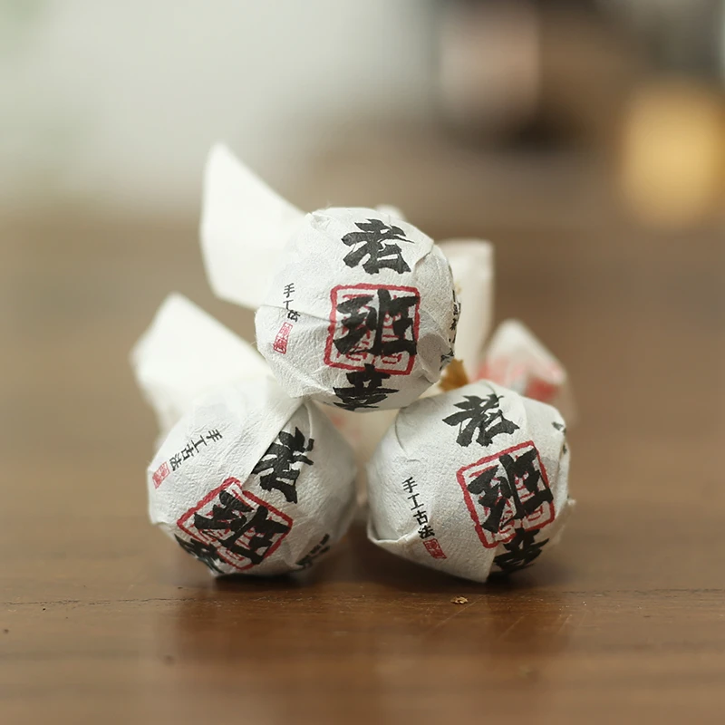 老班章古树普洱生茶 8克龙株