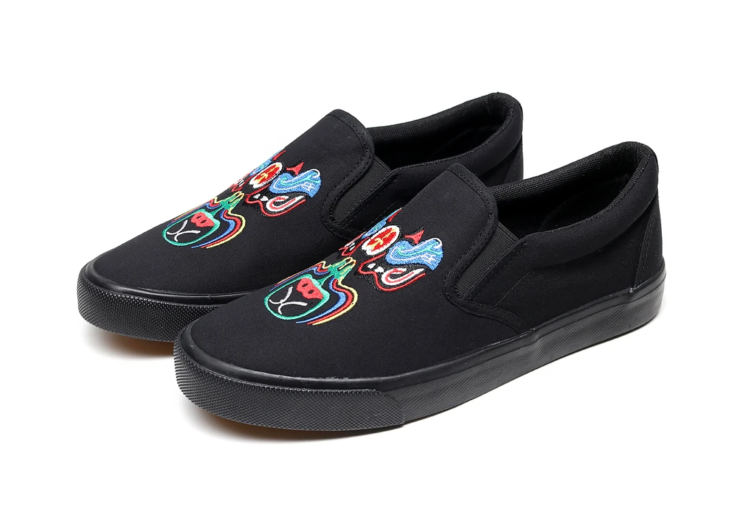 国潮风休闲刺绣懒人鞋男超软低帮百搭老北京布鞋男两穿防滑帆布鞋