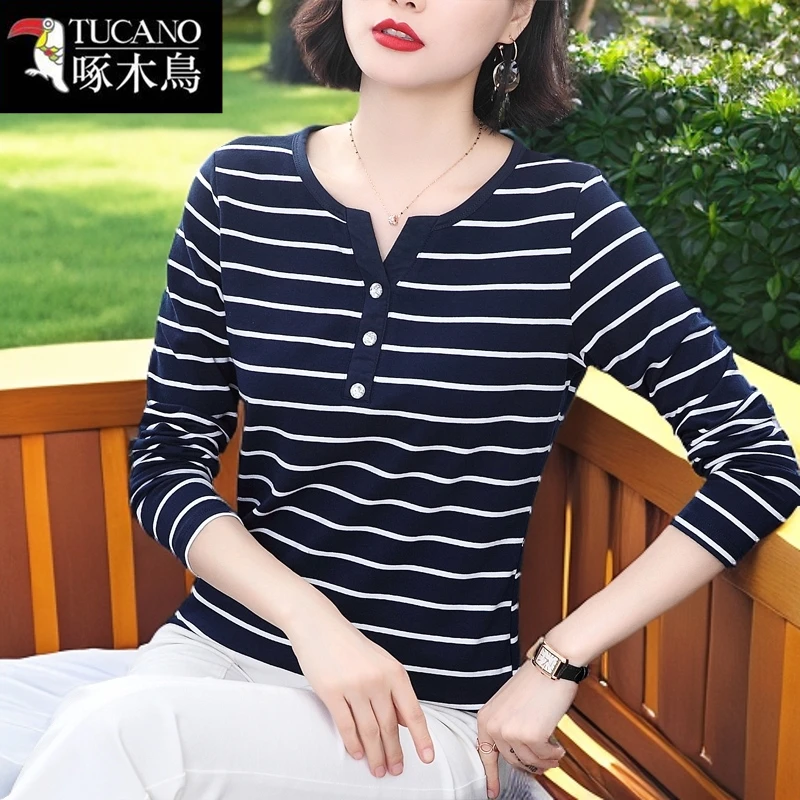 啄木鸟条纹长袖t恤女2024春秋新款外穿上衣中老年妈妈洋气打底衫