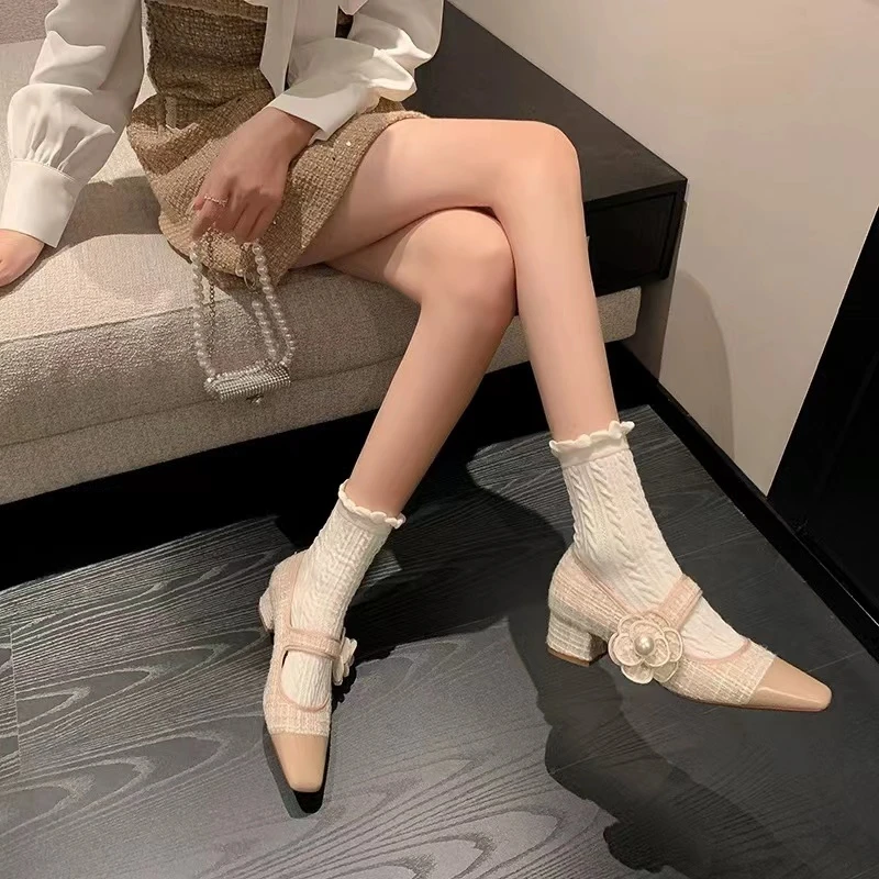 9626杏色 时尚休闲简约舒适百搭法式复古单鞋