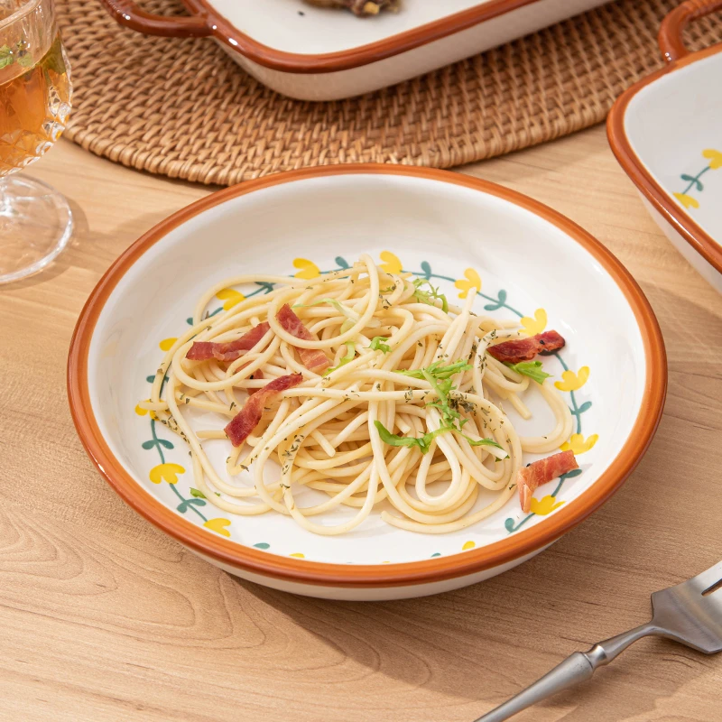 【c玫瑰皇后】8英寸简约典雅圆盘菜盘釉下彩陶瓷圆盘高级感