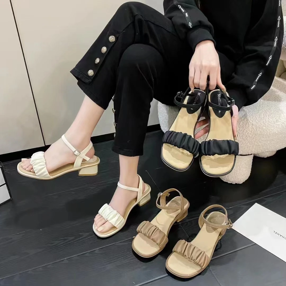 凉鞋女夏季小众高级感法式网红超火沙滩鞋凉鞋7783