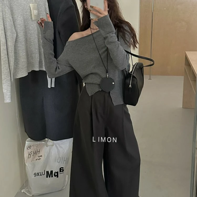 法式名媛风针织衫2025秋季新款甜美风斜肩开衩女宽松休闲QSV150