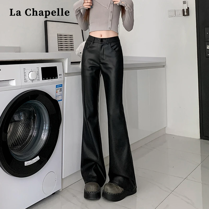 拉夏贝尔休闲微喇叭裤女pu皮裤女款爆款2024新款高腰显瘦马蹄裤子