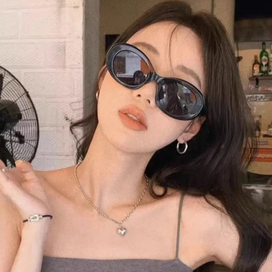 显脸小猫眼太阳镜网红墨镜2024新款ins欧美辣妹风造型女潮高级