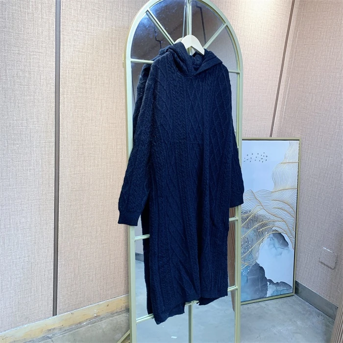 LL648黑色孕妇毛衣裙  100-150