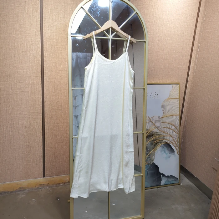 CD38孕妇杏色吊带裙L100-130